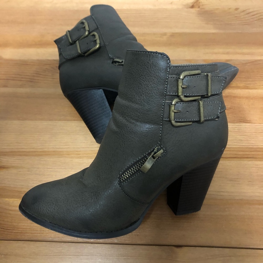 Grey heeled booties
